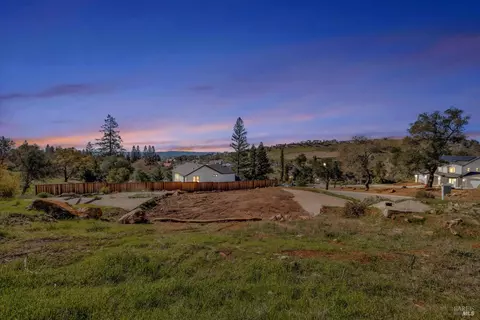 3664 Fir Ridge Dr, Santa Rosa, CA 95403