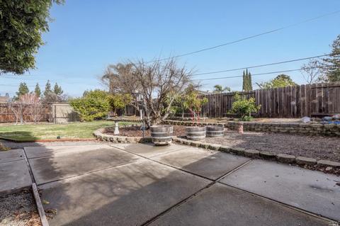 1392 Lichen Ct, Concord, CA 94521 photo 35