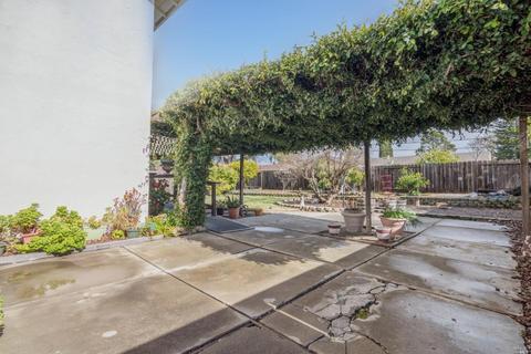 1392 Lichen Ct, Concord, CA 94521 photo 33