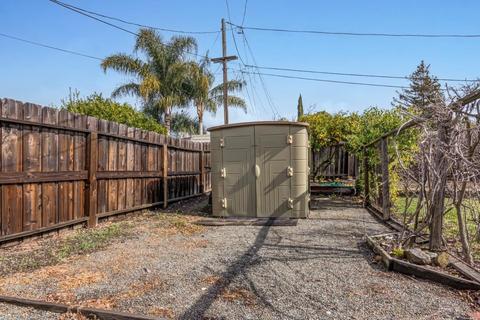1392 Lichen Ct, Concord, CA 94521 photo 40