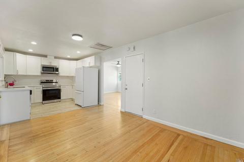 132 Clay St, Vallejo, CA 94591 photo 11