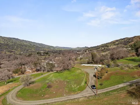 3306 Shale Peak Ln, Vacaville, CA 95688