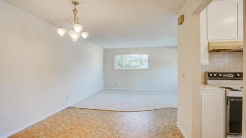 66 Trinity Dr, Novato, CA 94947 photo 10