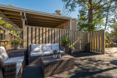 14 Dickens Ct, Mill Valley, CA 94941 photo 6