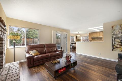 9156 Piccadilly Cir, Windsor, CA 95492 photo 14