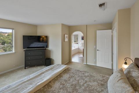 9156 Piccadilly Cir, Windsor, CA 95492 photo 18