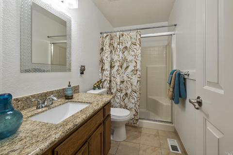 9156 Piccadilly Cir, Windsor, CA 95492 photo 27