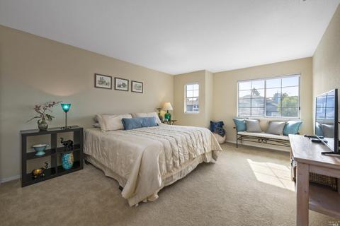 9156 Piccadilly Cir, Windsor, CA 95492 photo 24