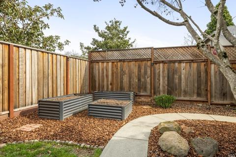 9156 Piccadilly Cir, Windsor, CA 95492 photo 33