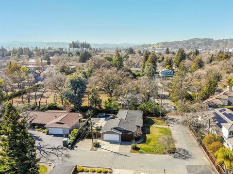 77 Jerome Ct, Walnut Creek, CA 94596 photo 3