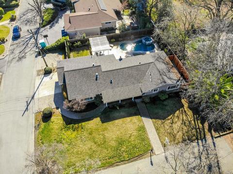 77 Jerome Ct, Walnut Creek, CA 94596 photo 2