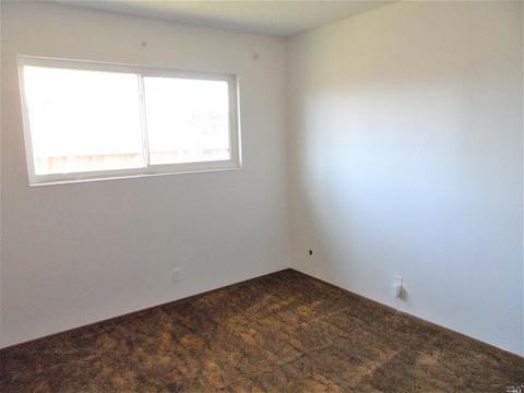 373 E Pacific Ave, Fairfield, CA 94533 photo 14