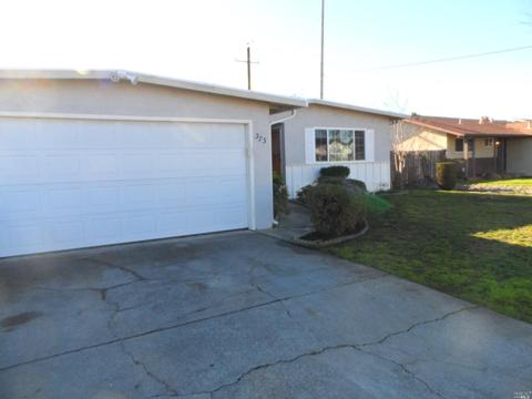 373 E Pacific Ave, Fairfield, CA 94533 photo 2