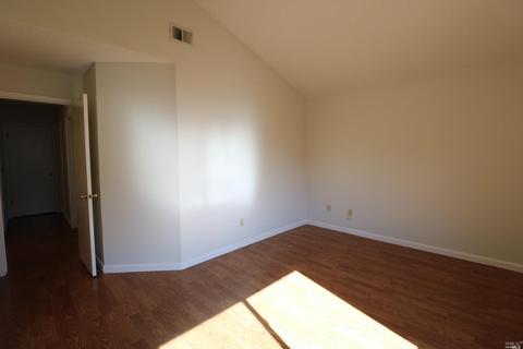 830 Pulteney Pl, Windsor, CA 95492 photo 11