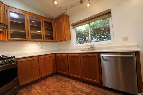830 Pulteney Pl, Windsor, CA 95492 photo 6