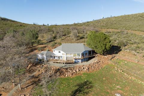 22053 Yankee Valley Rd, Hidden Valley Lake, CA 95467