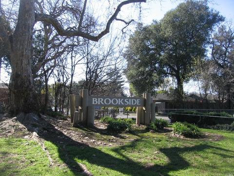 18 Belvedere Ct, Napa, CA 94559