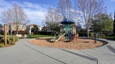525 Verduzzo Ct, Fairfield, CA 94534 photo 48