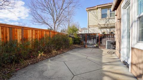 525 Verduzzo Ct, Fairfield, CA 94534 photo 32
