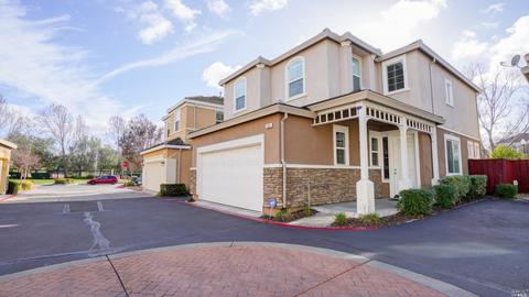 525 Verduzzo Ct, Fairfield, CA 94534 photo 2