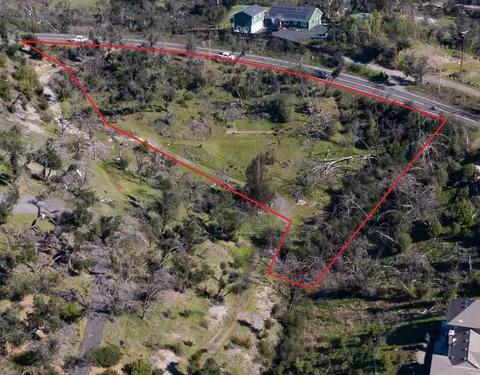 1398 Michele Way, Santa Rosa, CA 95404