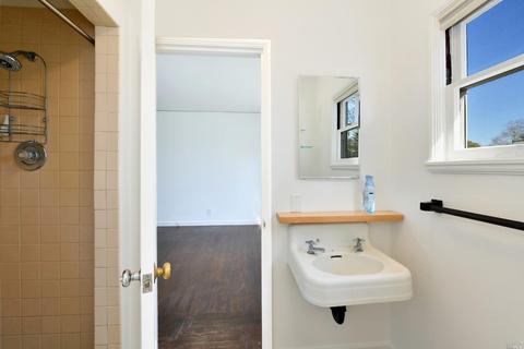 696 2nd St E, Sonoma, CA 95476 photo 15