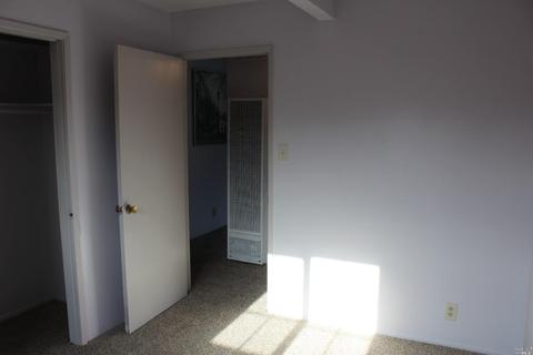 814 Fulton Ave, Vallejo, CA 94591 photo 6