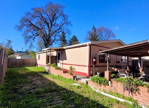 59 Alameda Ave, Willits, CA 95490