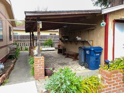 59 Alameda Ave, Willits, CA 95490 photo 3
