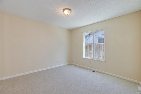 8467 Loretto Ave, Cotati, CA 94931 photo 17