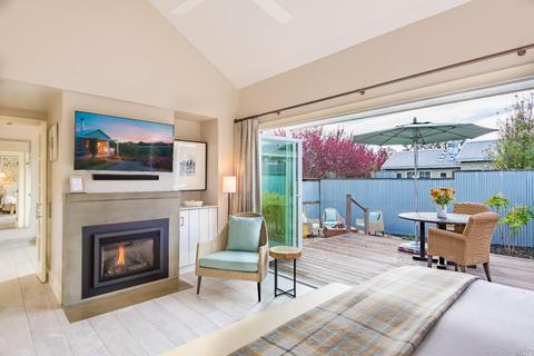 4048 Old Sonoma Hwy #9, Napa, CA 94559