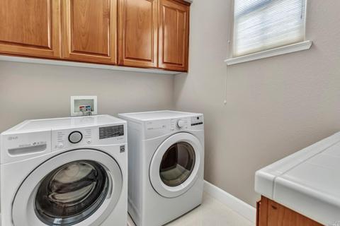6174 Ashwell Way, Vallejo, CA 94591 photo 38
