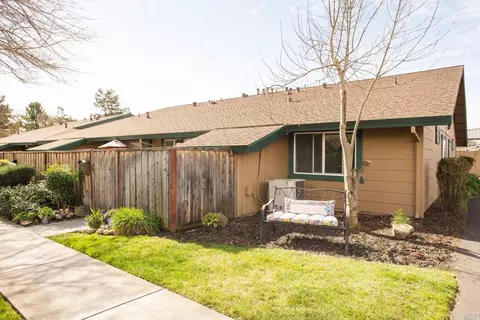 423 Lincoln Ave, Cotati, CA 94931 photo 1