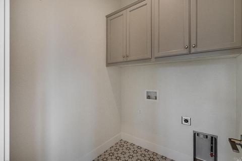 202 Pool Creek Ln, Windsor, CA 95492 photo 17