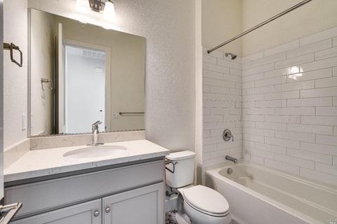 202 Pool Creek Ln, Windsor, CA 95492 photo 13