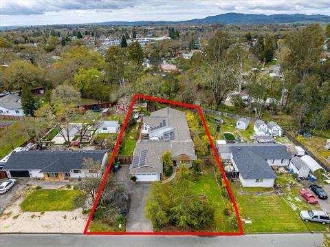 808 Colleen Dr, Windsor, CA 95492 photo 5