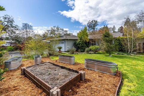 808 Colleen Dr, Windsor, CA 95492 photo 7