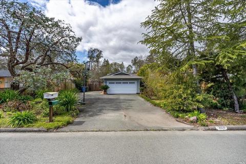 808 Colleen Dr, Windsor, CA 95492 photo 4