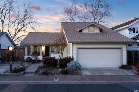 7 Greenleaf Ln, Cotati, CA 94931 photo 1