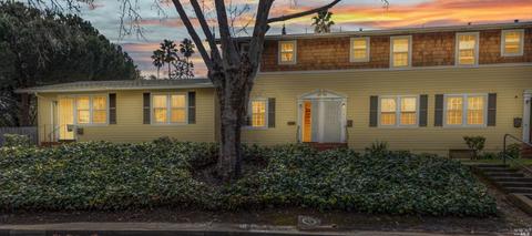 39 Rodgers St, Vallejo, CA 94590 photo 2