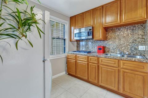 39 Rodgers St, Vallejo, CA 94590 photo 5