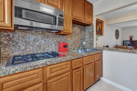 39 Rodgers St, Vallejo, CA 94590 photo 1