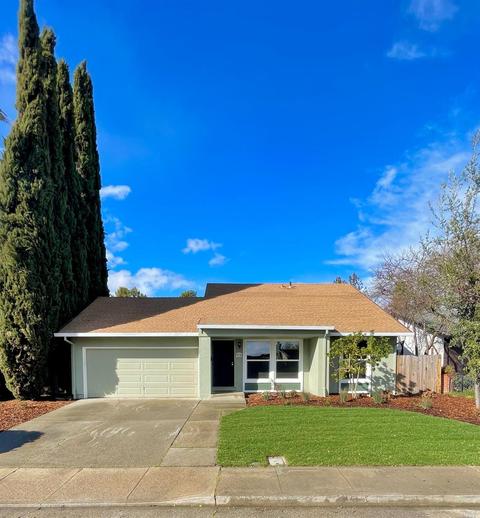 674 Berkeley Way, Fairfield, CA 94533 photo 2
