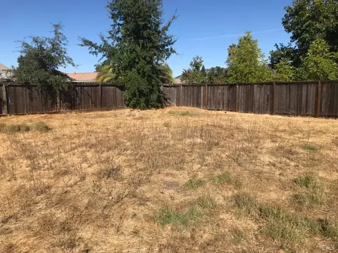 472 River View Dr, Ukiah, CA 95482 photo 13