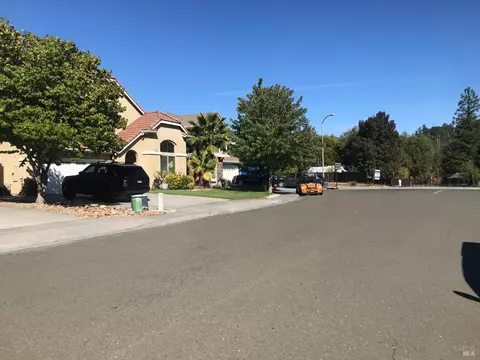 472 River View Dr, Ukiah, CA 95482 photo 15