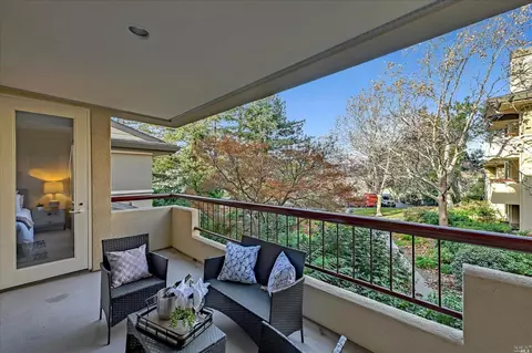 600 Deer Valley Rd #1S, San Rafael, CA 94903