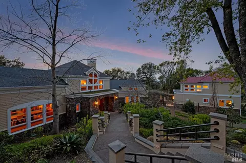3480 Matanzas Creek Ln, Santa Rosa, CA 95404