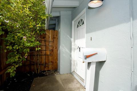 2775 Main St, Napa, CA 94558 photo 2