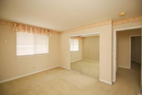 834 Ruby Dr, Vacaville, CA 95687 photo 41