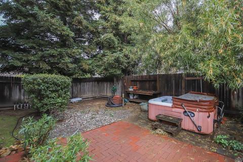 834 Ruby Dr, Vacaville, CA 95687 photo 9